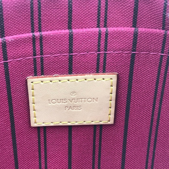 ❤️SOLD❤️Authentic Louis Vuitton  MonogramGM Clutch - Picture 7 of 8